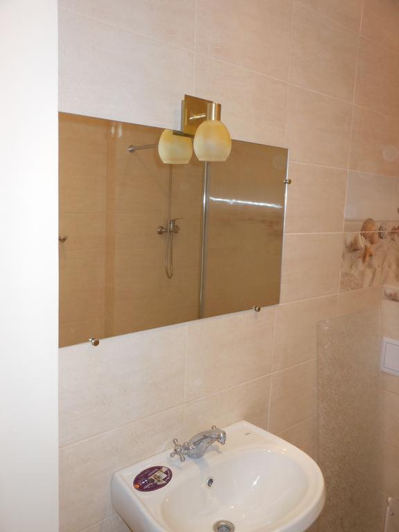 Apartmán Залізнична 49 "Хочу Цю!" Ivano-Frankivsk Pokoj fotografie