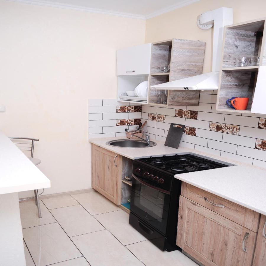 Apartmán Залізнична 49 "Хочу Цю!" Ivano-Frankivsk Exteriér fotografie