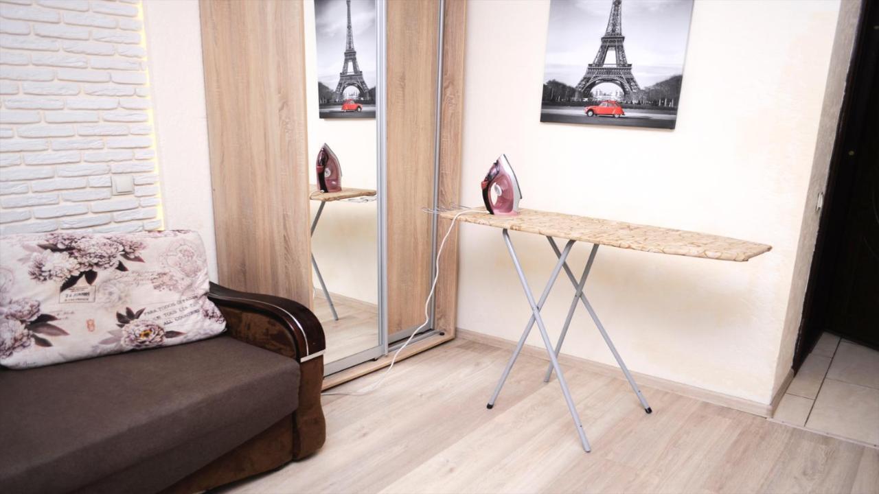 Apartmán Залізнична 49 "Хочу Цю!" Ivano-Frankivsk Exteriér fotografie