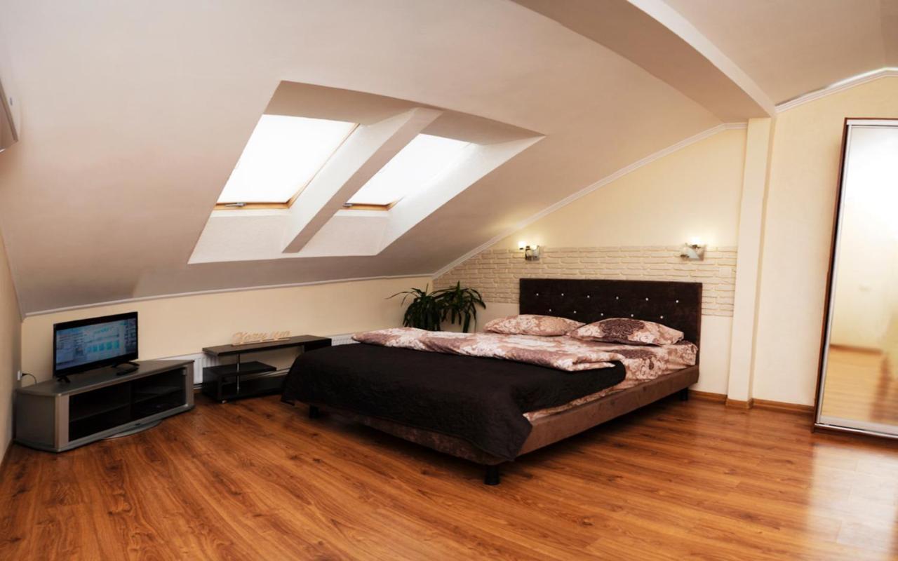 Apartmán Залізнична 49 "Хочу Цю!" Ivano-Frankivsk Exteriér fotografie